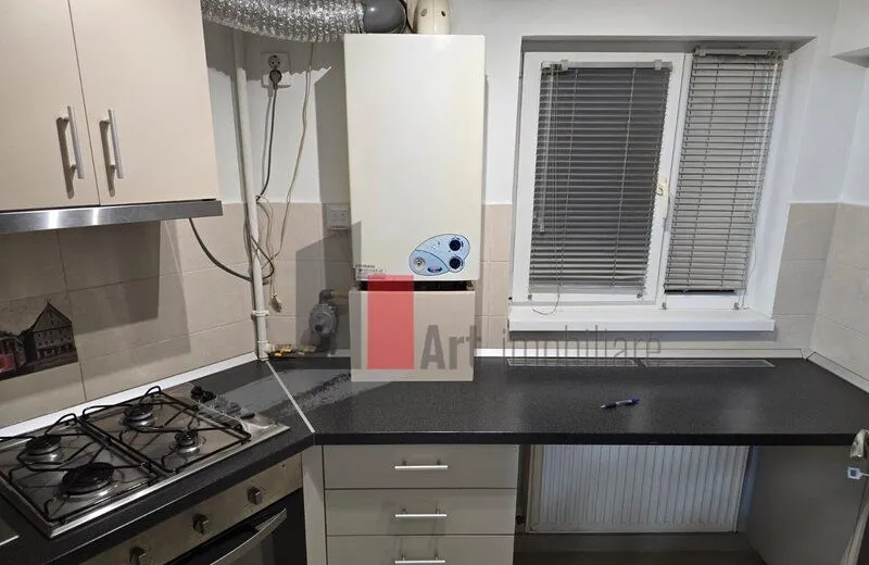 Brancoveanu Izvorul Rece vanzare apartament semidecomandat 2 camere cu centrala