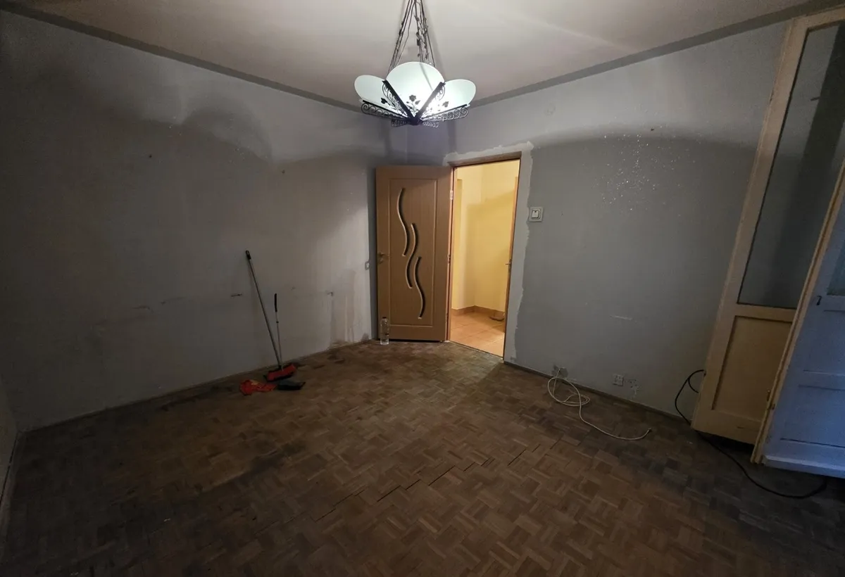 1 Decembrie 1918 str Onisifor Ghibu la 10 minute de metrou