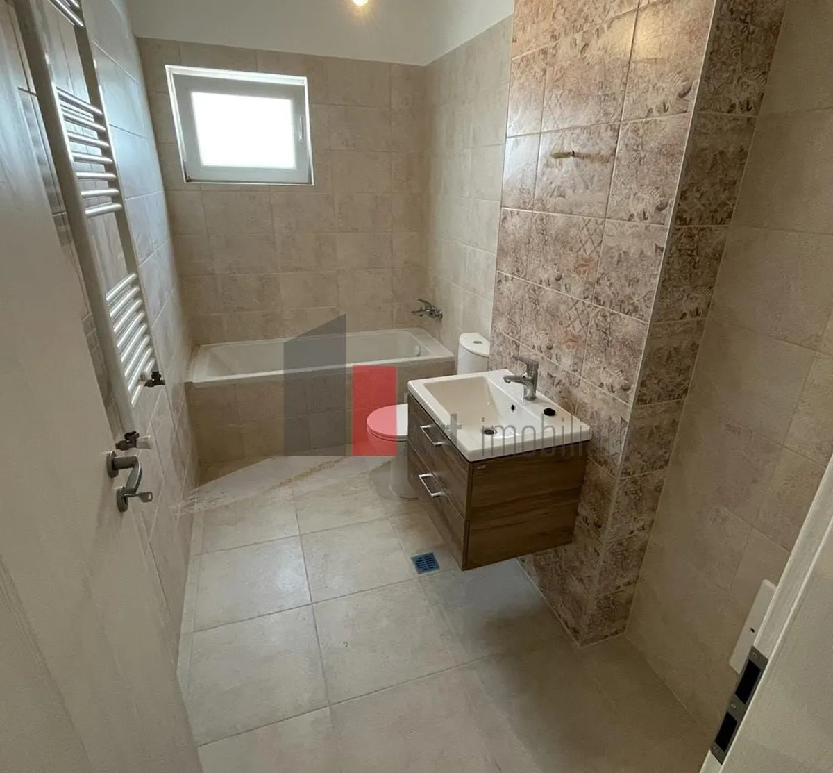 Bd Metalurgiei Piata de Gros vanzare apartament cu centrala