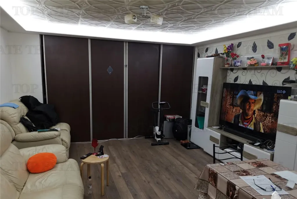 Apartament 2 cam 41 mp 1 Decembrie Ilfov