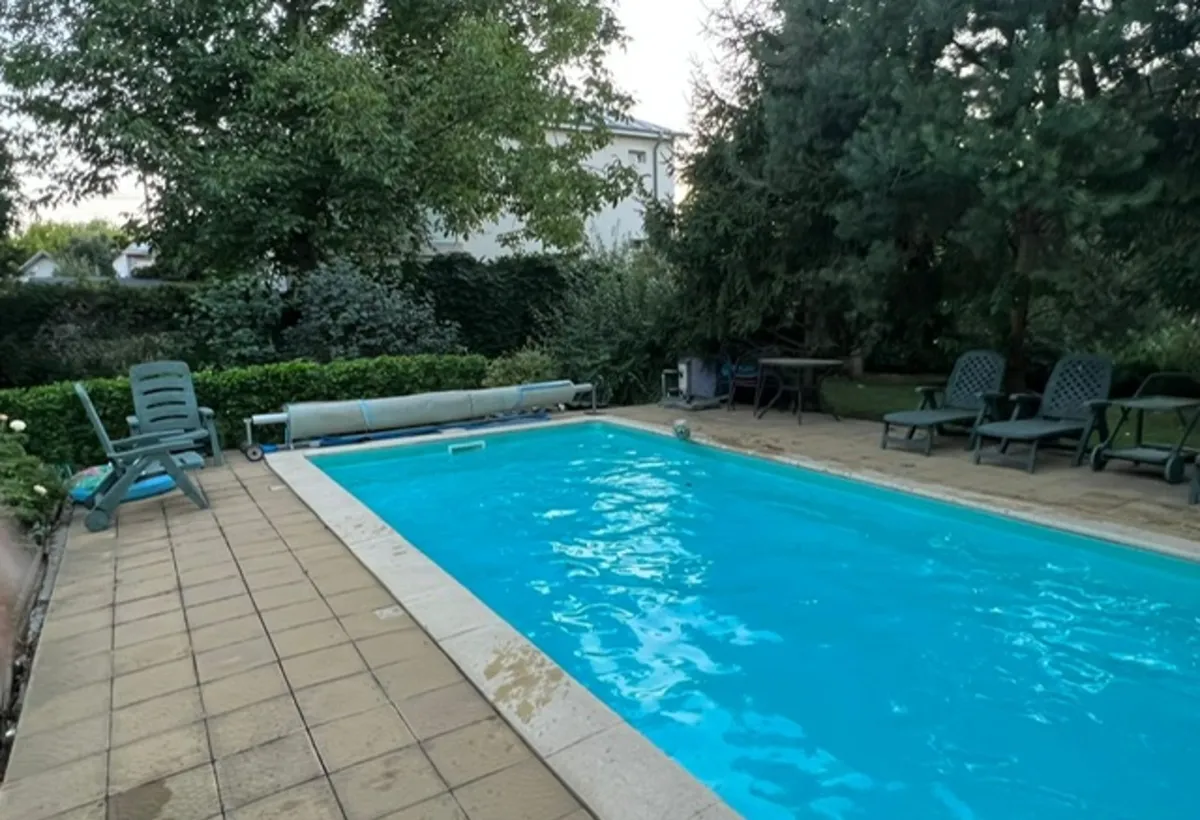 Bragadiru Mugurelui Vila solida constr 2005 piscina teren 2000 mp