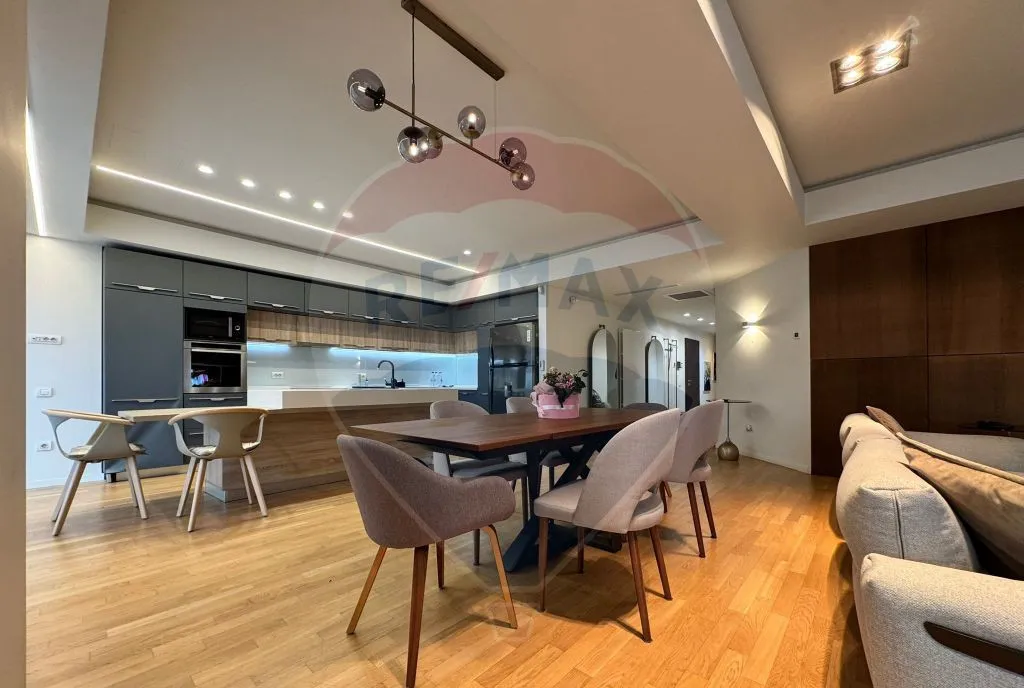 Apartament 4 camere de inchiriat Aviatorilor Charles de