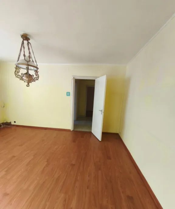 Apartament 3 camere 61mp zona Hurmuzachi Radauti