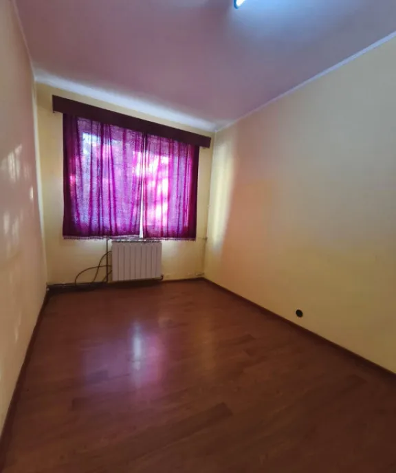 Apartament 3 camere 61mp zona Hurmuzachi Radauti