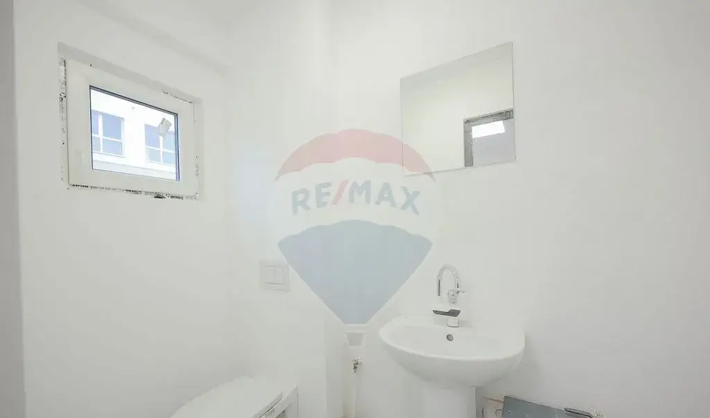 Hala de inchiriat 539 mp in zona Metro