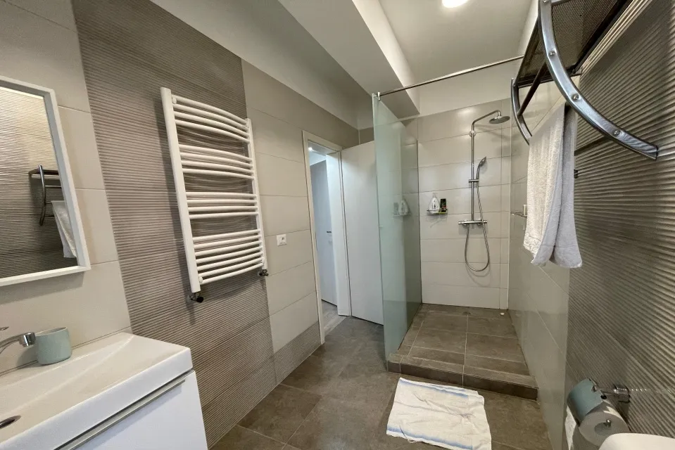 Ilfov Vila 6 camere Comuna Berceni 3 min Lidl