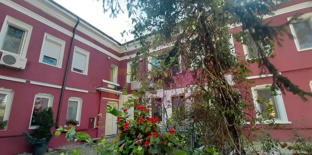 Apartament Bun la 5 minute de Palatul Parlamentului