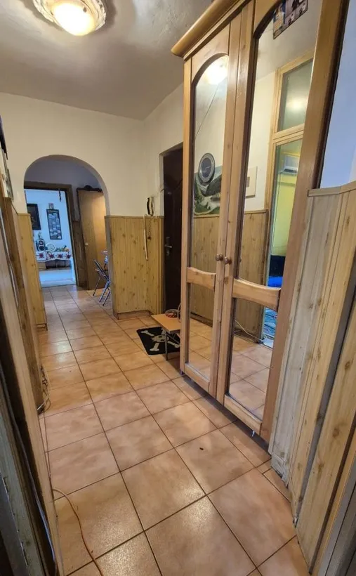 Crangasi 4 camere bloc 1990