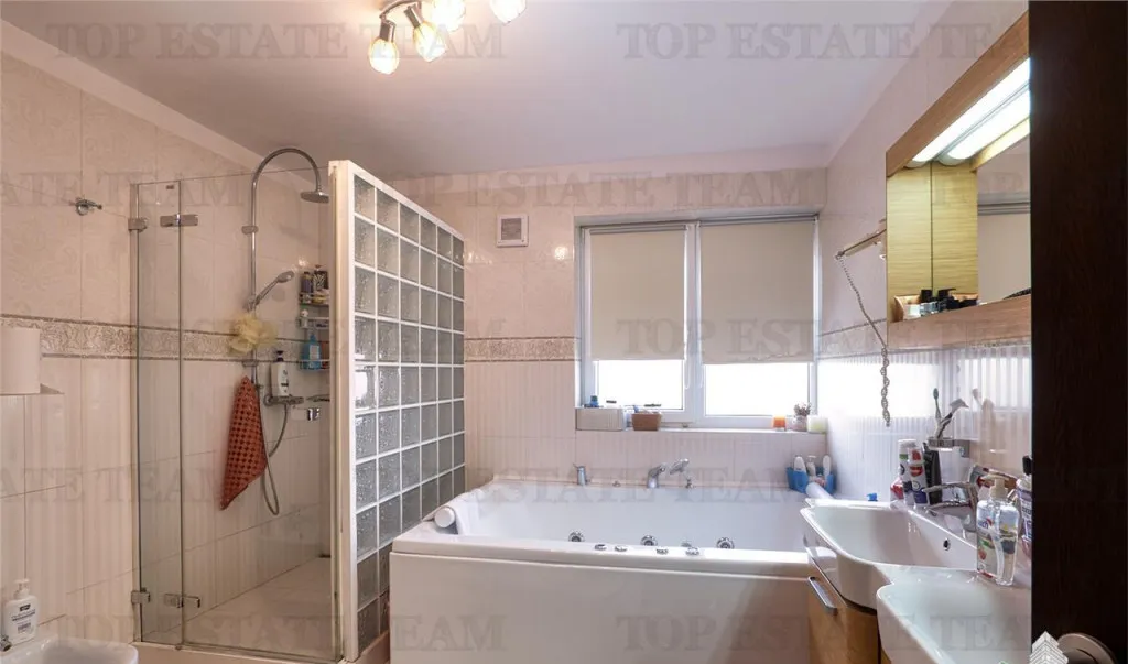 Vila mobilata si utilata cu tehnologie smart in localitatea