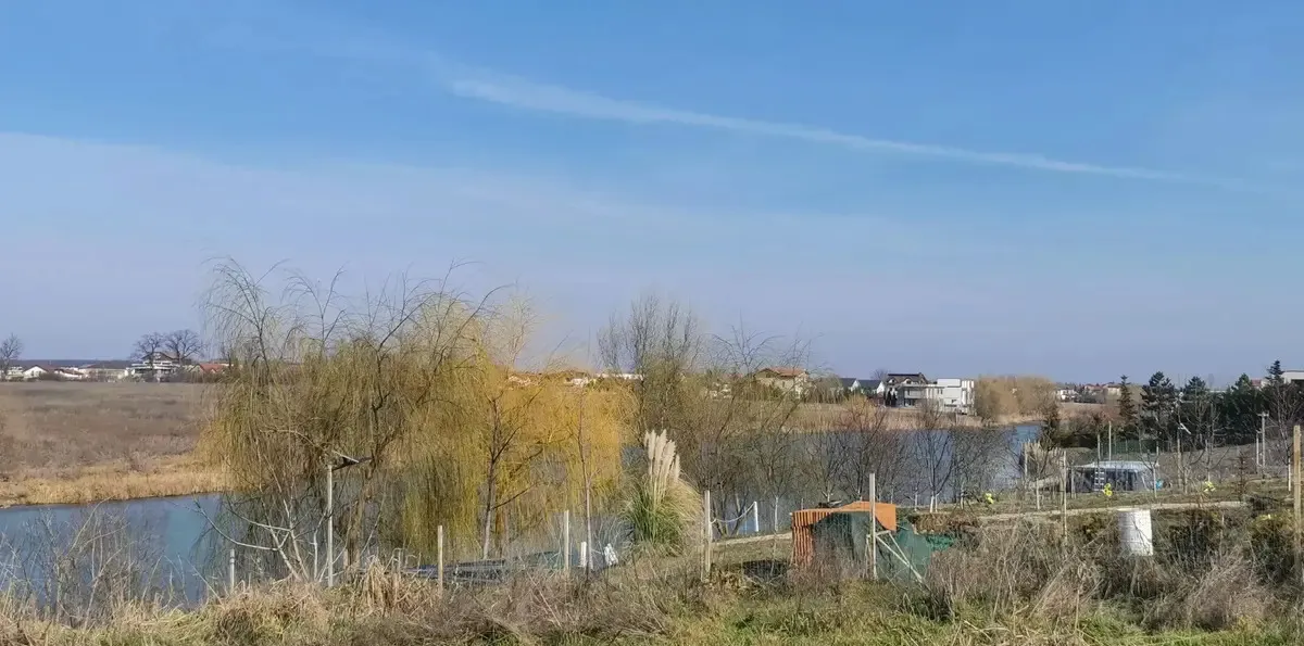 Corbeanca Teren Intravilan 1055 mp pe Malul Lacului in Ostratu