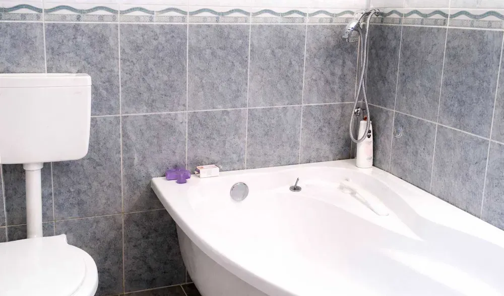 Berceni proprietar inchiriez garsoniera la 5 min metrou Dimitrie Leonida