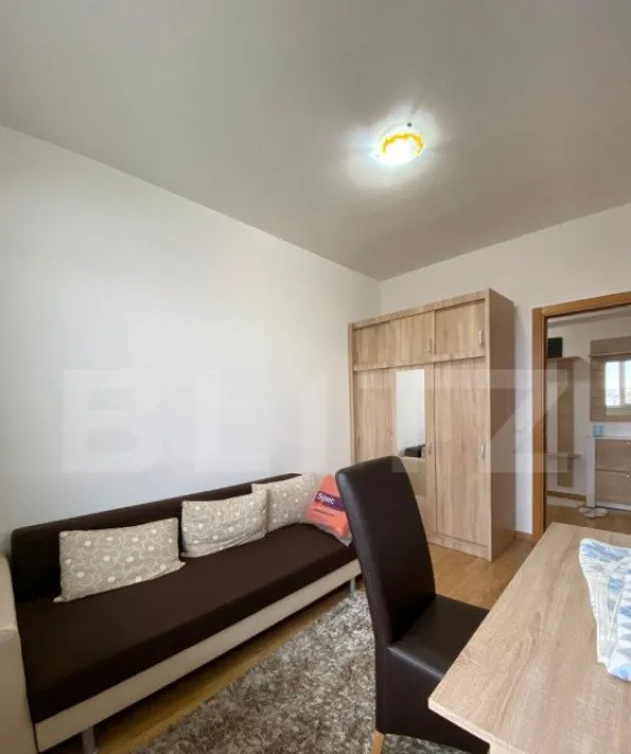 Apartament 3 camere 65 mp parcare terasa Complex Viva Ci