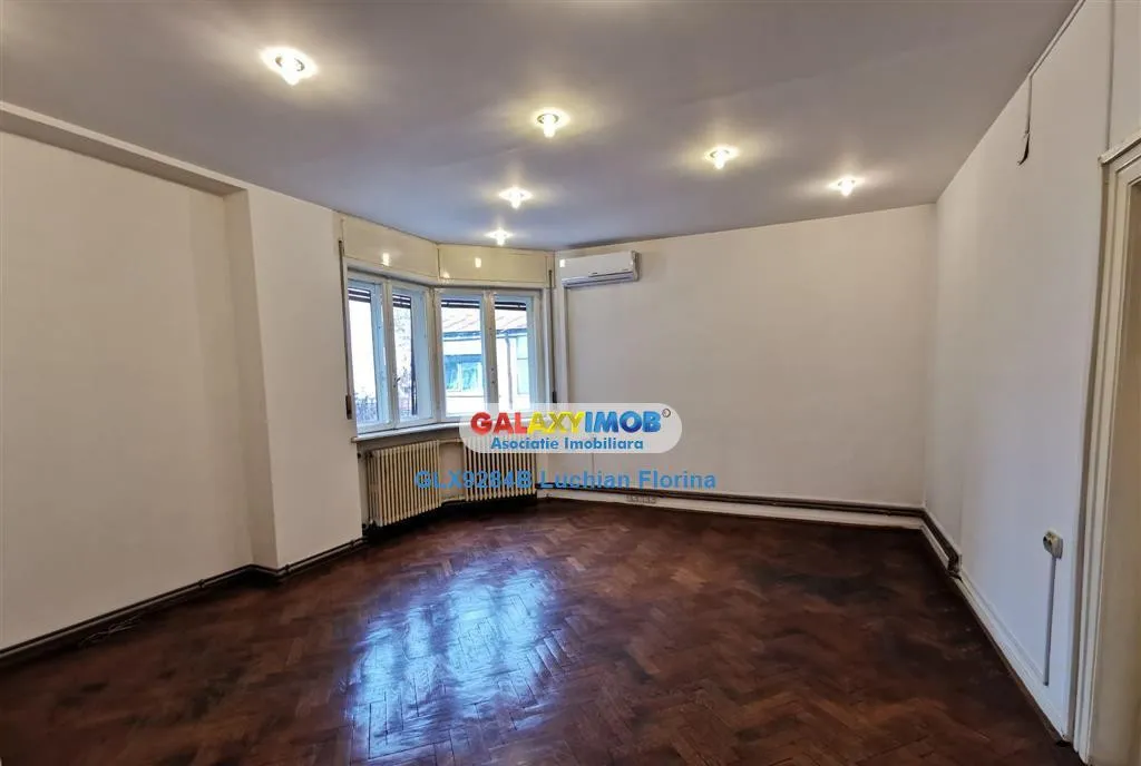 Apartament 3 camere decomandat boxa I Occidentului