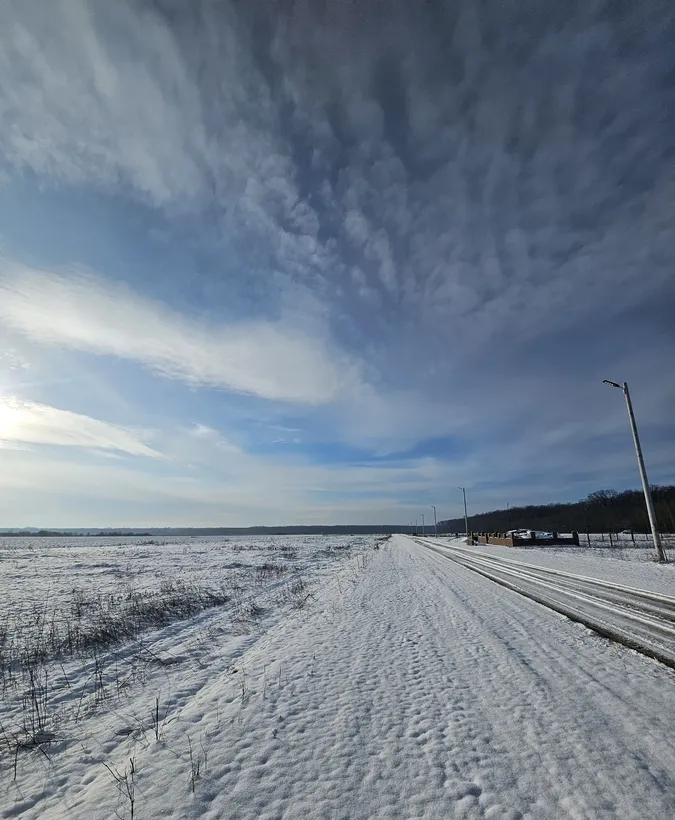 Dambovita teren intravilan de casa la padure 17 km de Bucuresti
