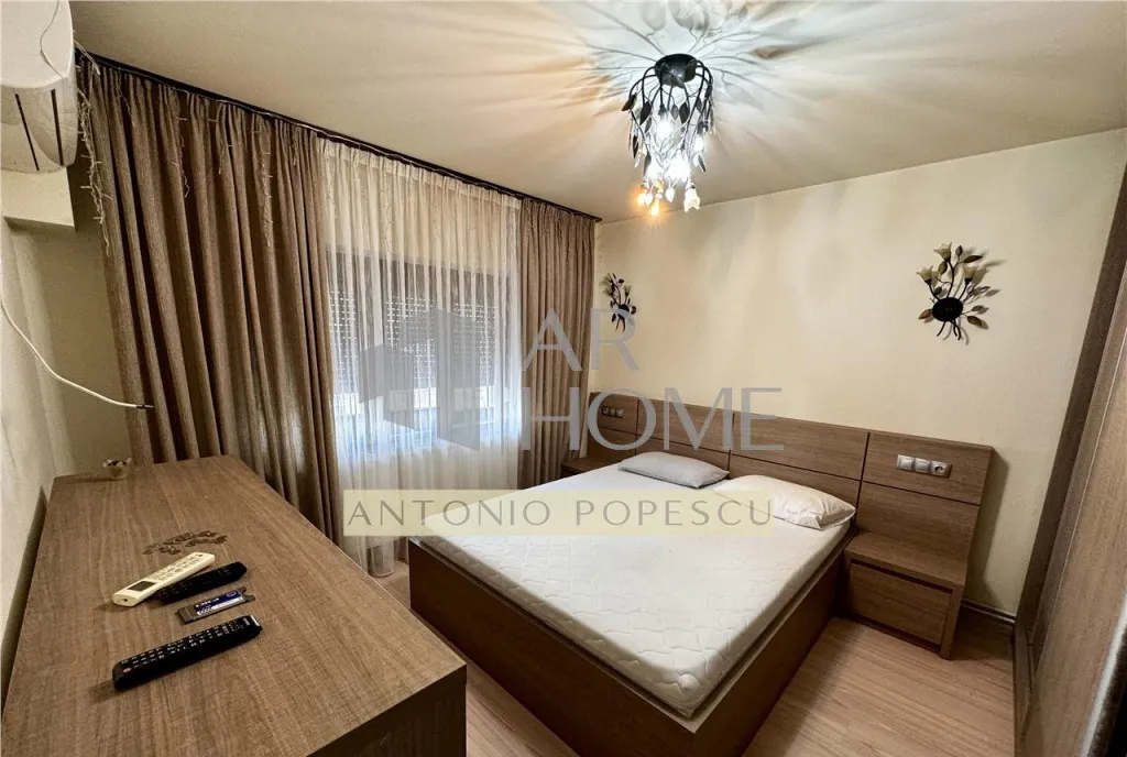 Apartament 4 camere centrala proprie in Ploiesti zona Er