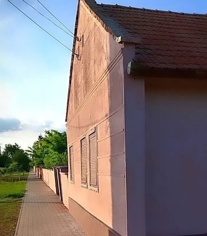 Felnac proprietate spatioasa si centrala pret redus cu 5 000EUR