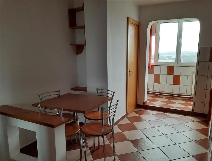 Titan M Nicolae Grigorescu Aleea Madarasi loc parcare centrala ac tv