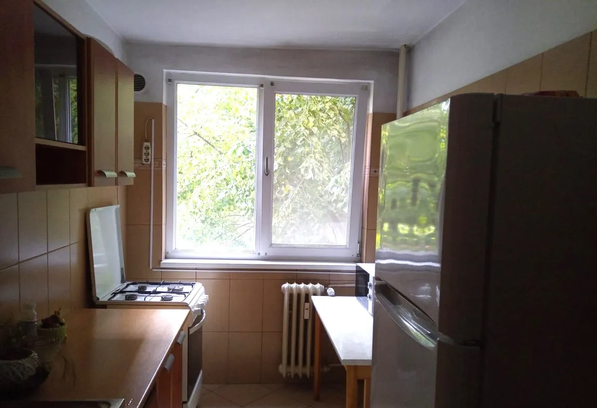 Obor Colentina Teiul D nei Sectia 7 de Politie 8 min metrou semistradal