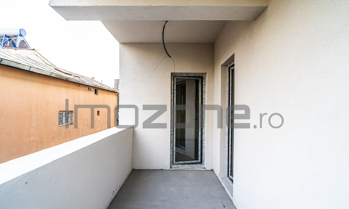 Pacii 3 Camere 86 mp decomandat 2 balc zona de case Militari Margelelor