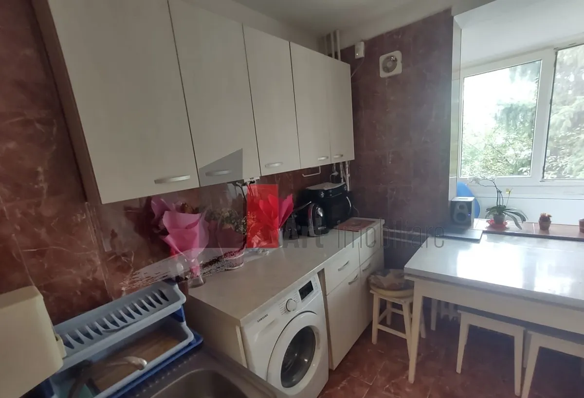 Piata Sudului Secuilor vanzare apartament 3 camere