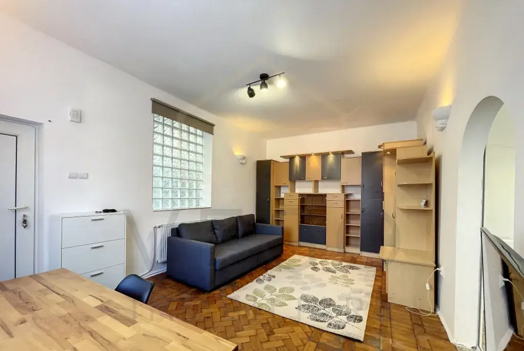 Apartament 1 camera imobil tip casa parcare Dorobantilor