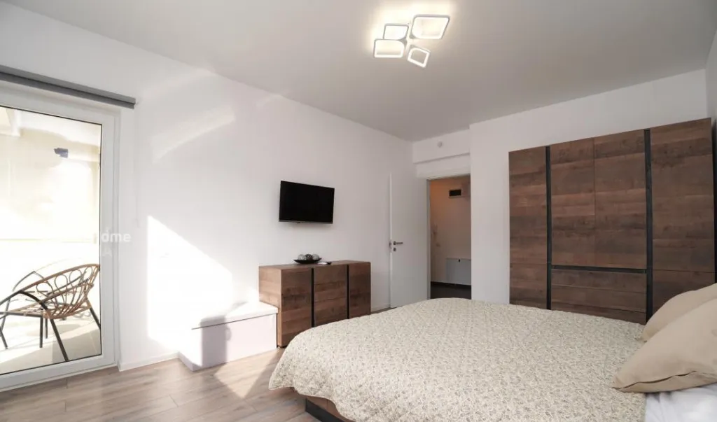 Garsoniera Bloc Nou Drumul Binelui Metrou Parcare