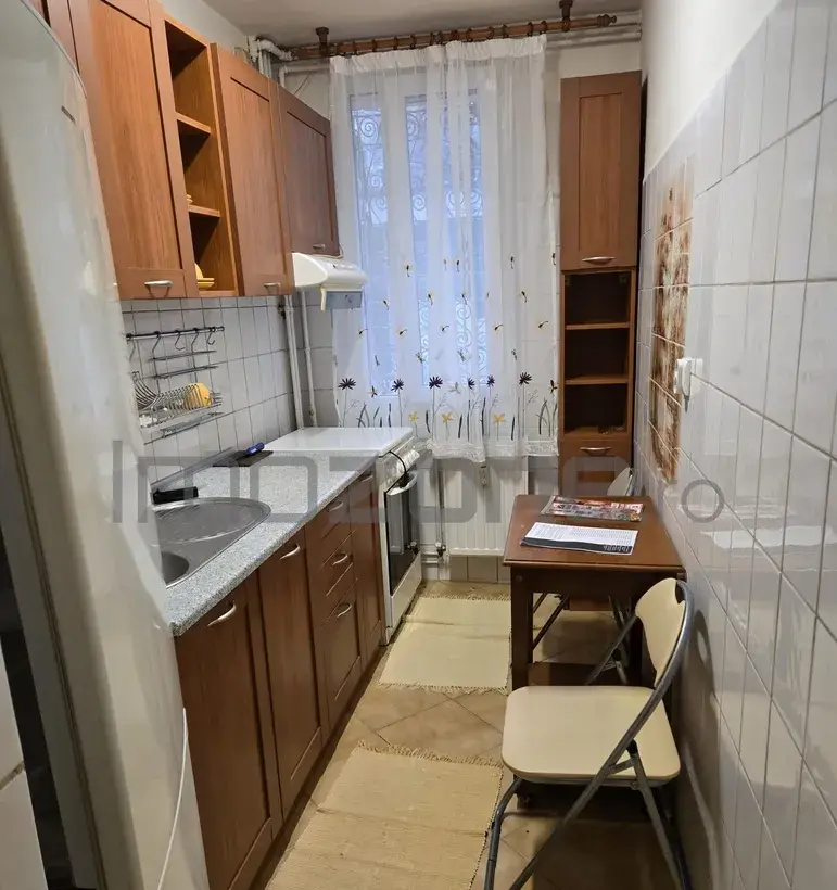 Drumul Taberei Bd ul Timisoara garsoniera 33 mp parter/4 libera imediat