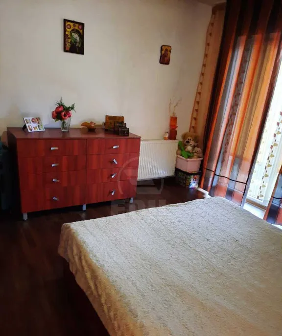 Apartament 2 camere Zona Floresti