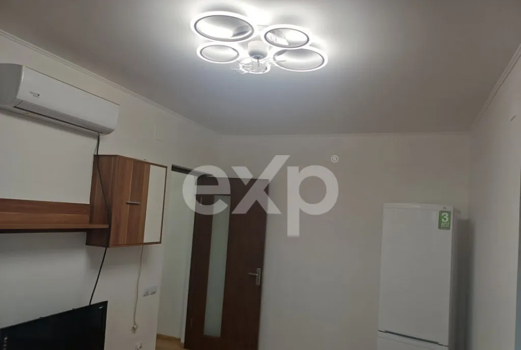 Apartament 3 camere - Banat Pitesti Renovat