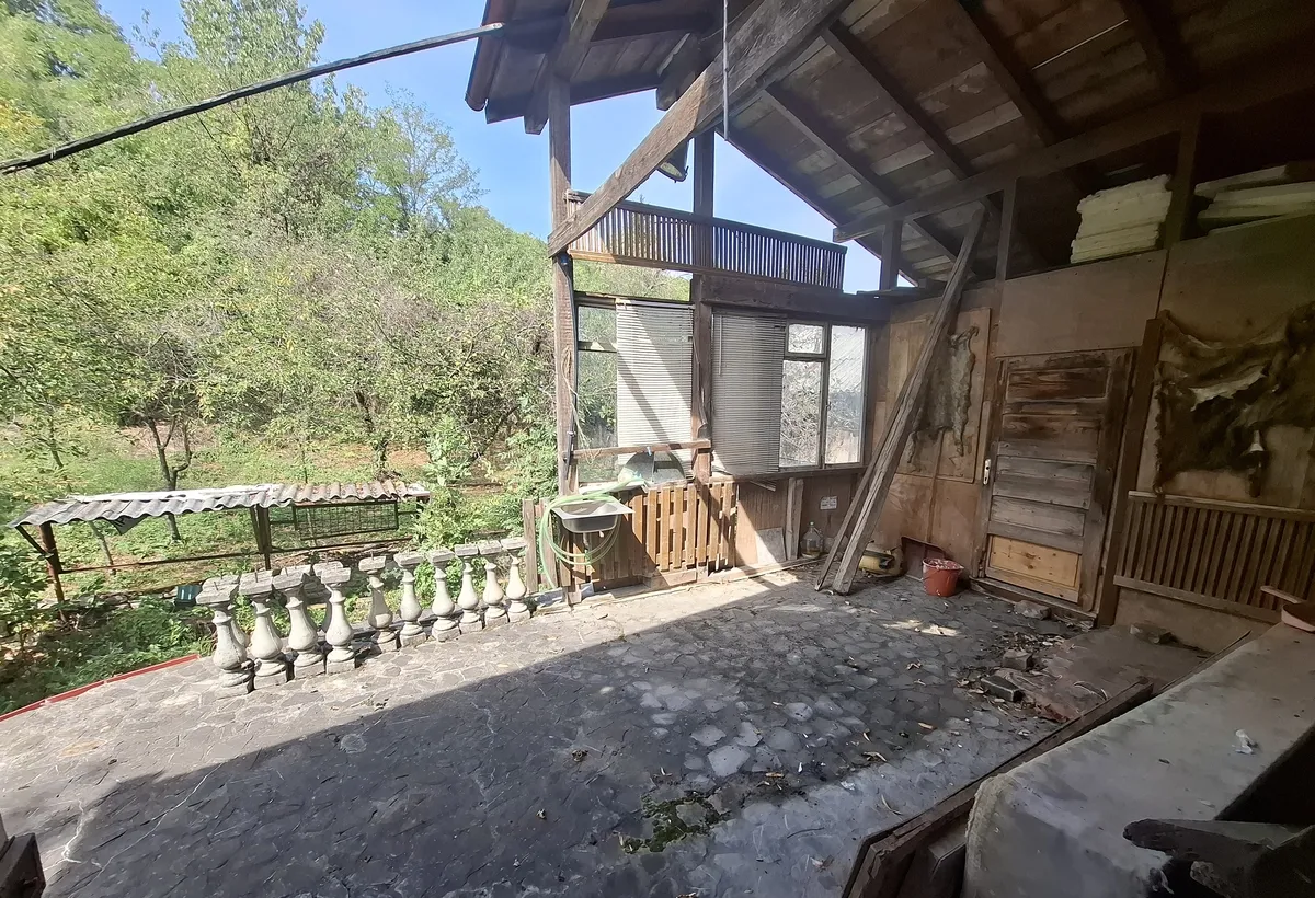 Fieni Dambovita vand casa cu 6 camere P Etaj M