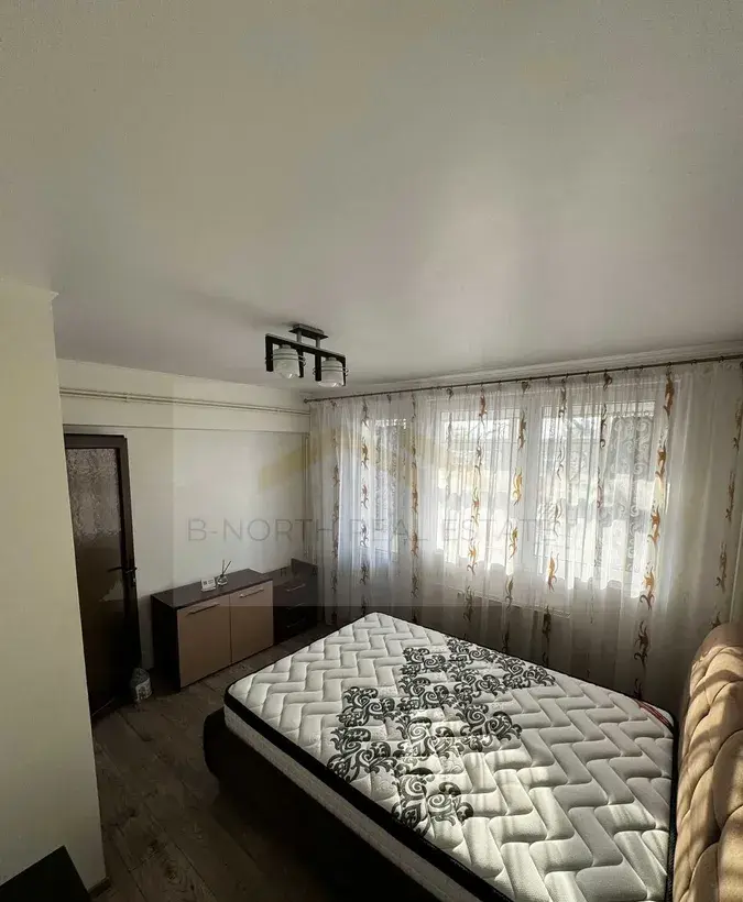 Apartament de inchiriat 2 camere langa metrou Tineretului cu centrala proprie