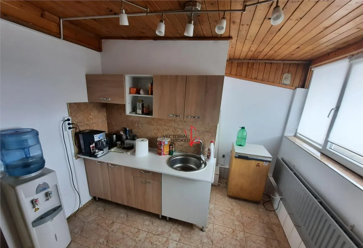 Fundeni Garsoniera de 58 mp la etajul unei vile situata in sos Fundeni