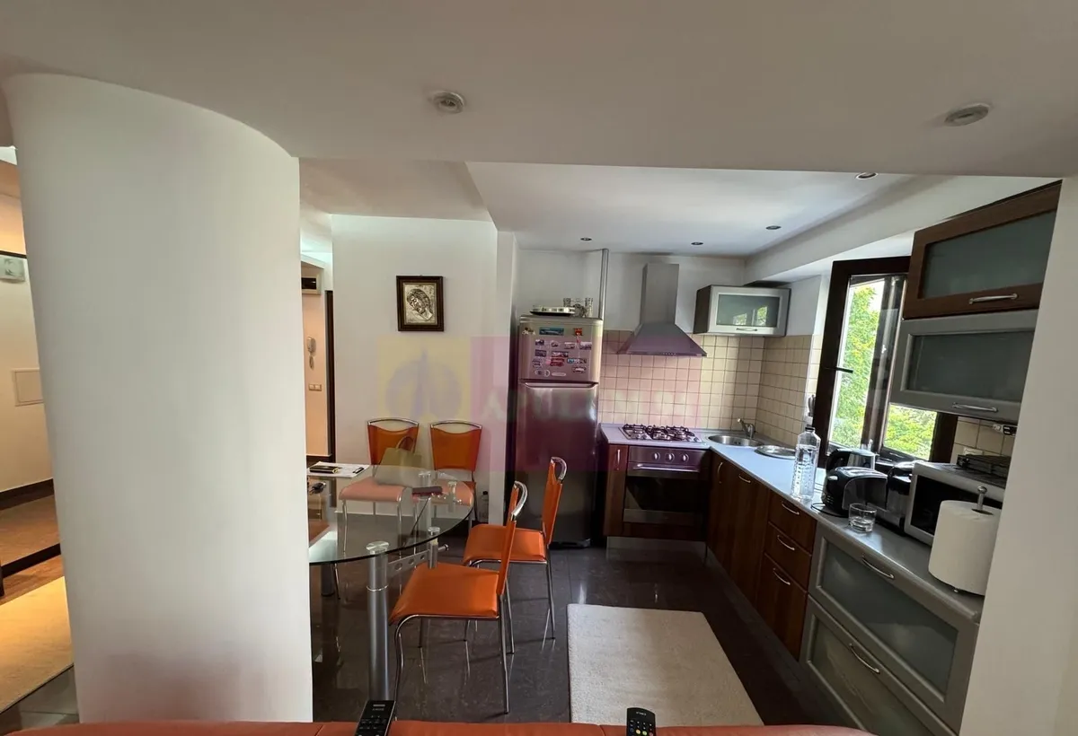 Vanzare apartament de 3 camere in zona Unirii Goga