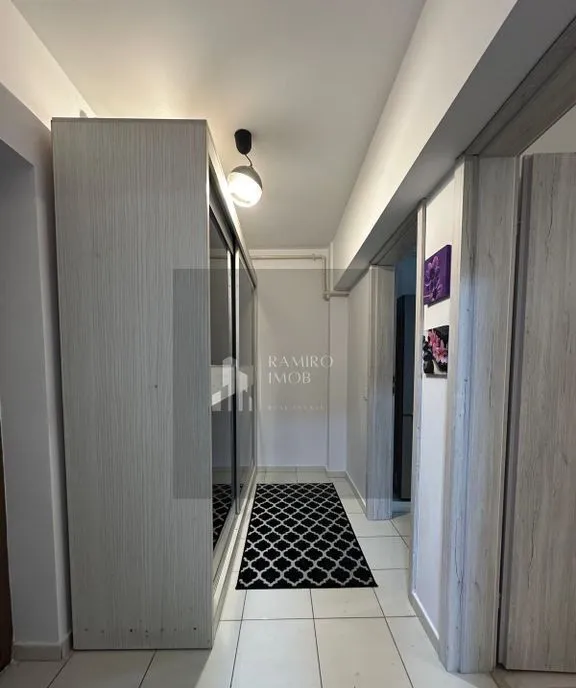 Garsoniera Decomandata Sector 4 Berceni