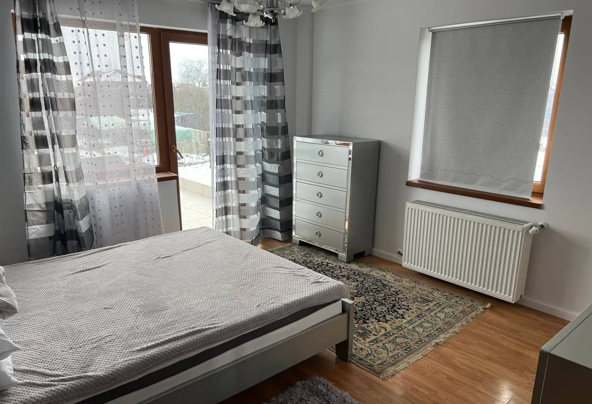 Moara Vlasiei Particular unica in zona vila cu 9 camere 7 bai 2 garaje