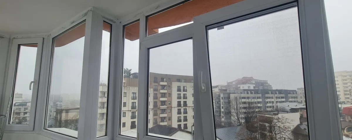 Decebal Piata Muncii Apartament spatios 3 camere