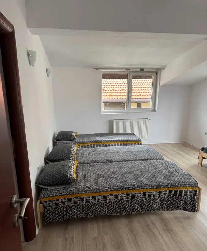 Banu Manta Stirbei Voda Pipera vile p 2 cazare muncitori Asia