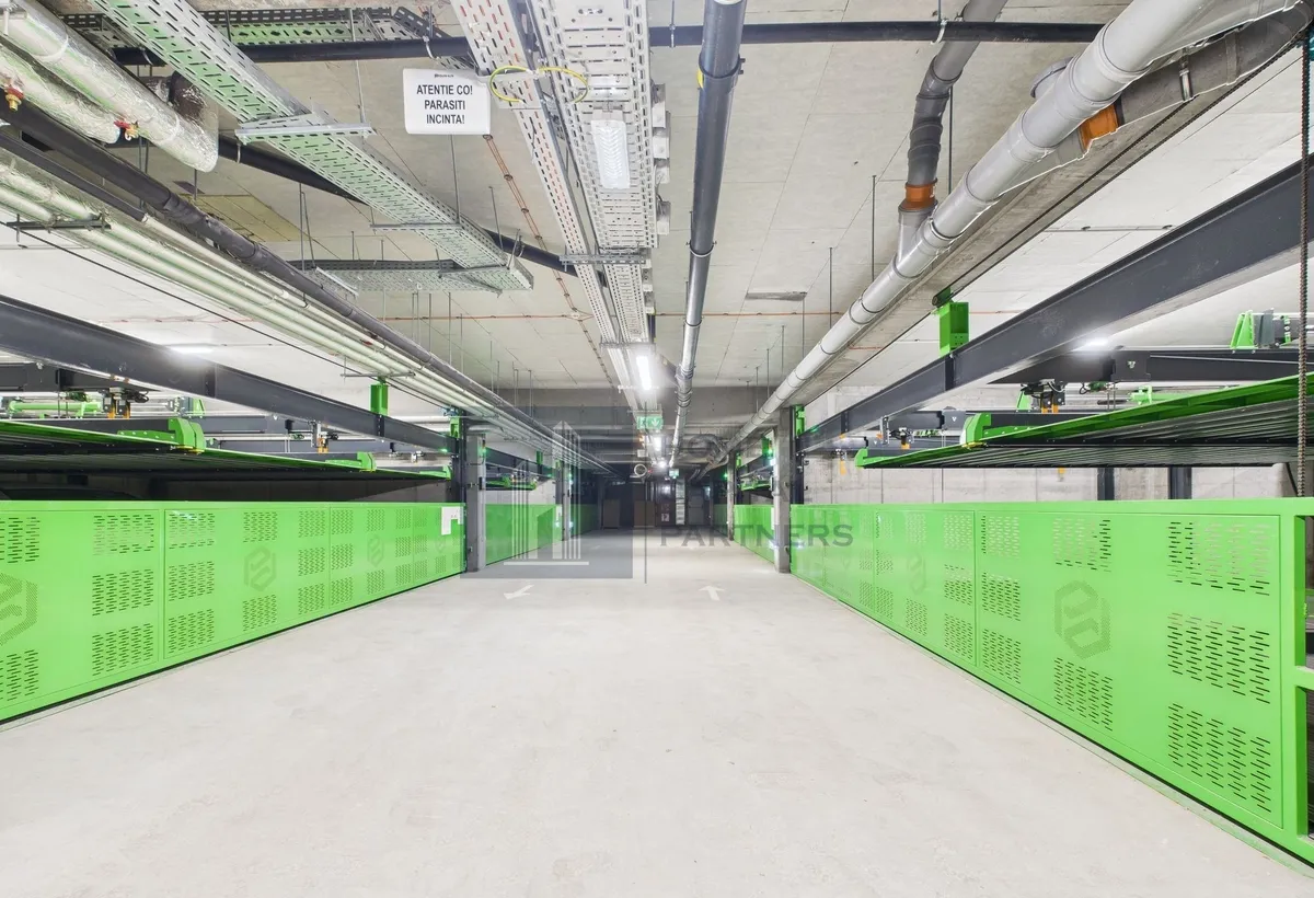 Centrul Capitalei apartament 3 camere intr un bloc exclusivist