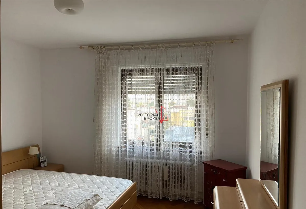 Vatra Luminoasa Oferta unica 4 camere decomandat etaj intermediar