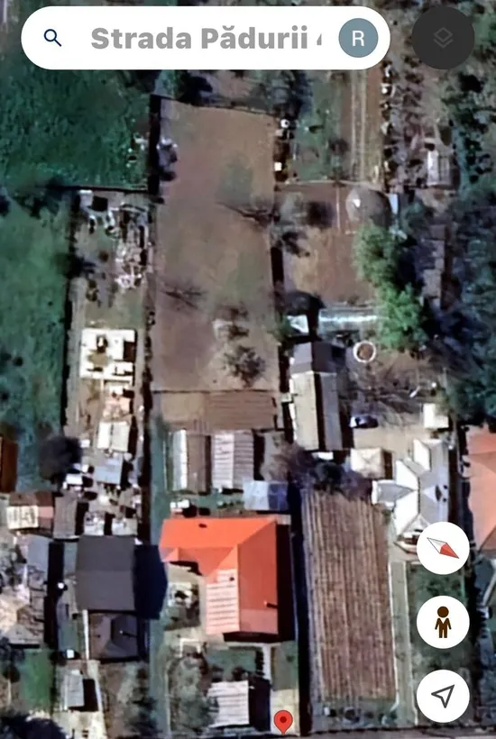 Saftica str Padurii teren pt 2 3 case P 2 M toate utilitatile reducere