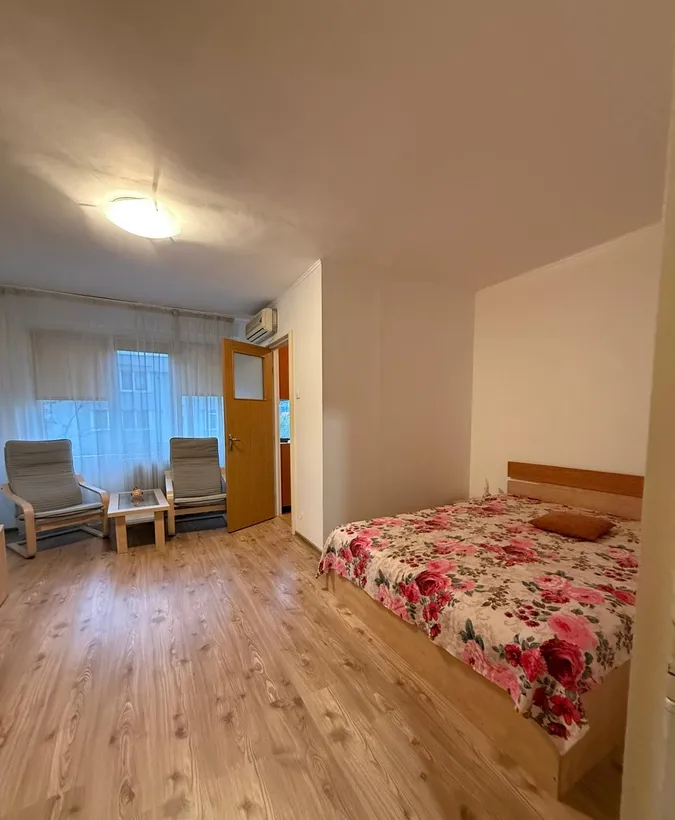 1 Decembrie 1918 chiar la metrou