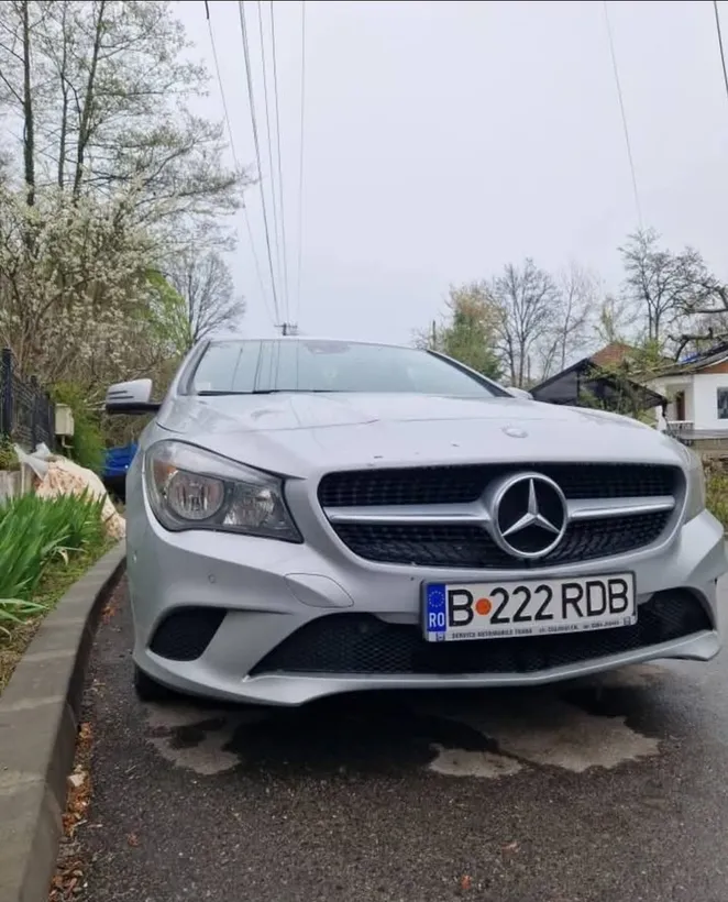 Mercedes Benz cla 200