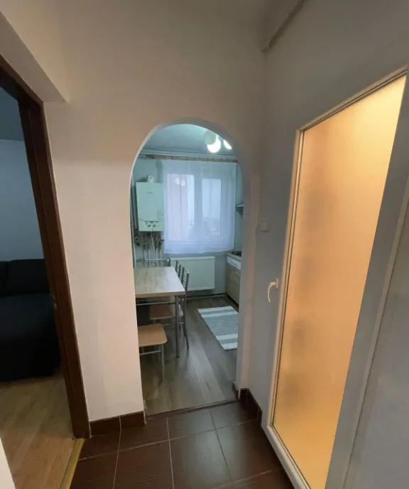 Apartament 2 camere zona Calea Romanilor
