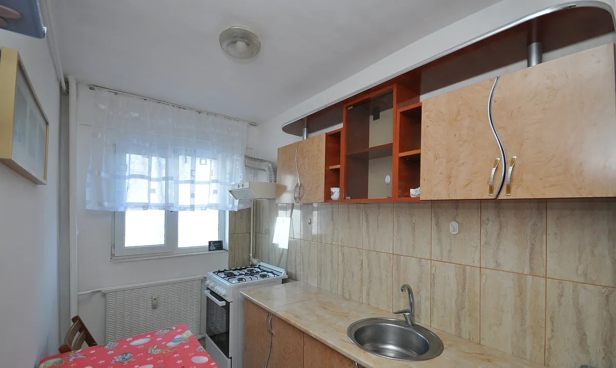 Drumul Taberei bld Timisoara Plaza Mall garsoniera mobilata complet