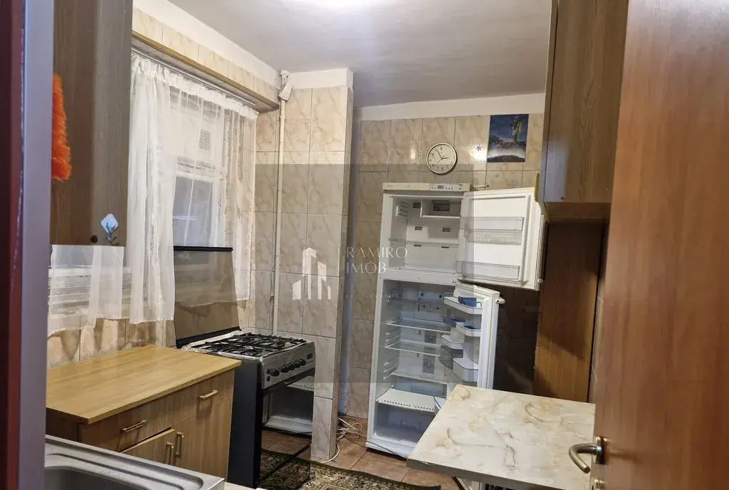Apartament 2 camere decomandat Piata Progresul / Soseaua