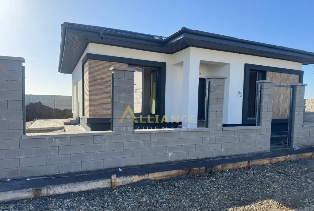 Casa pa Parter 4 camere teren 420 mp