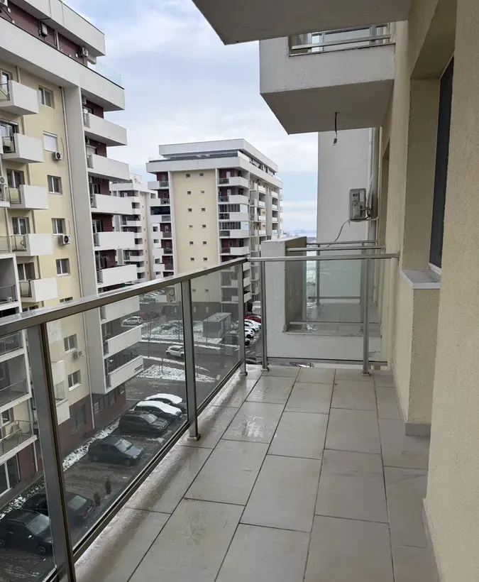 Berceni Metalurgiei Grand Kristal parcul Tudor Arghezii