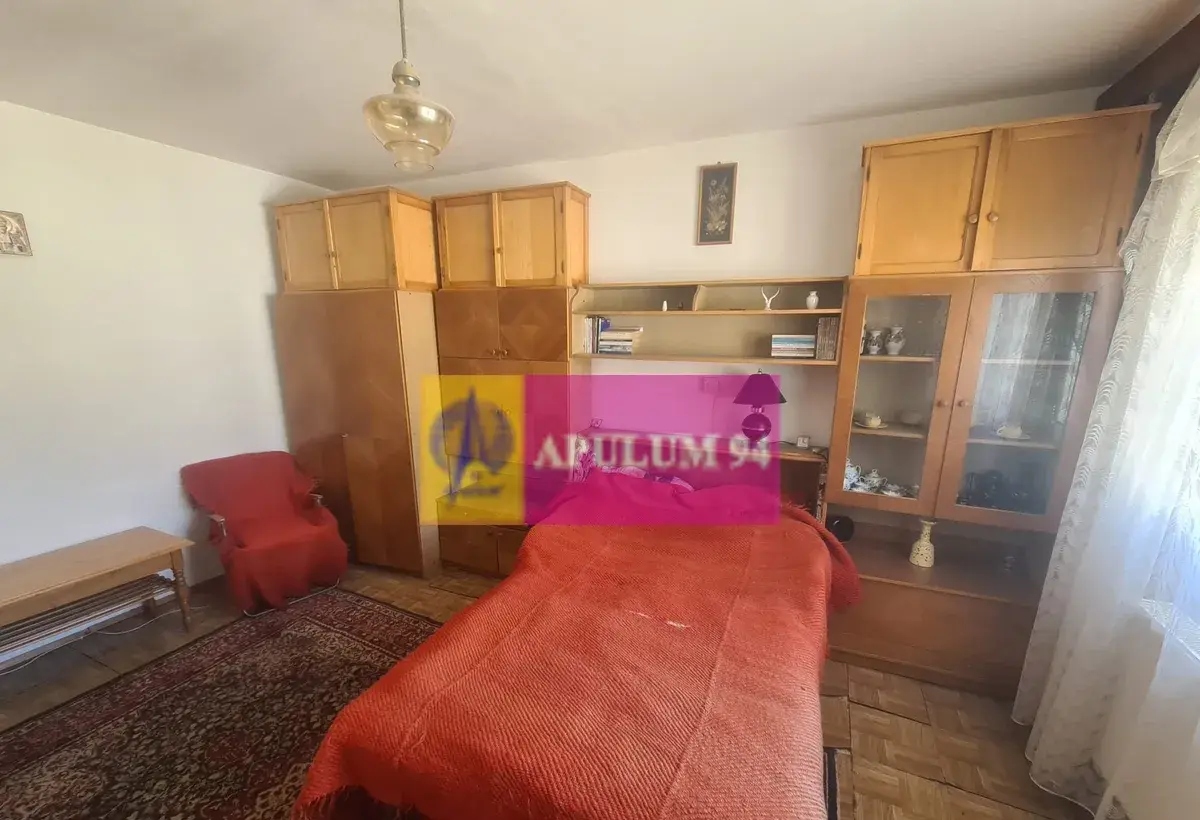 Garsoniera de vanzare in Azuga