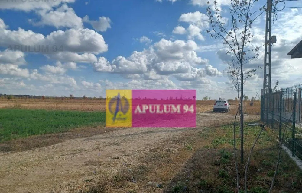 Gulia teren intravilan curti constructii 523 mp