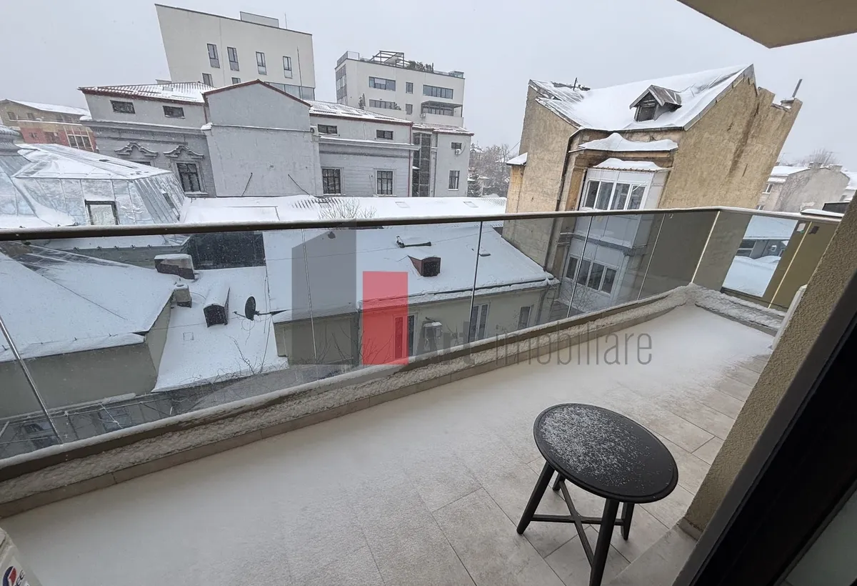 Apartament cu 2 camere Armeneasca Mosilor cu centrala loc de parcare